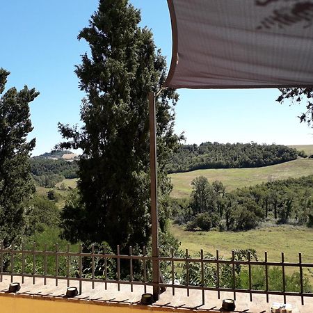 Agriturismo Alle Rose Volterra Eksteriør billede