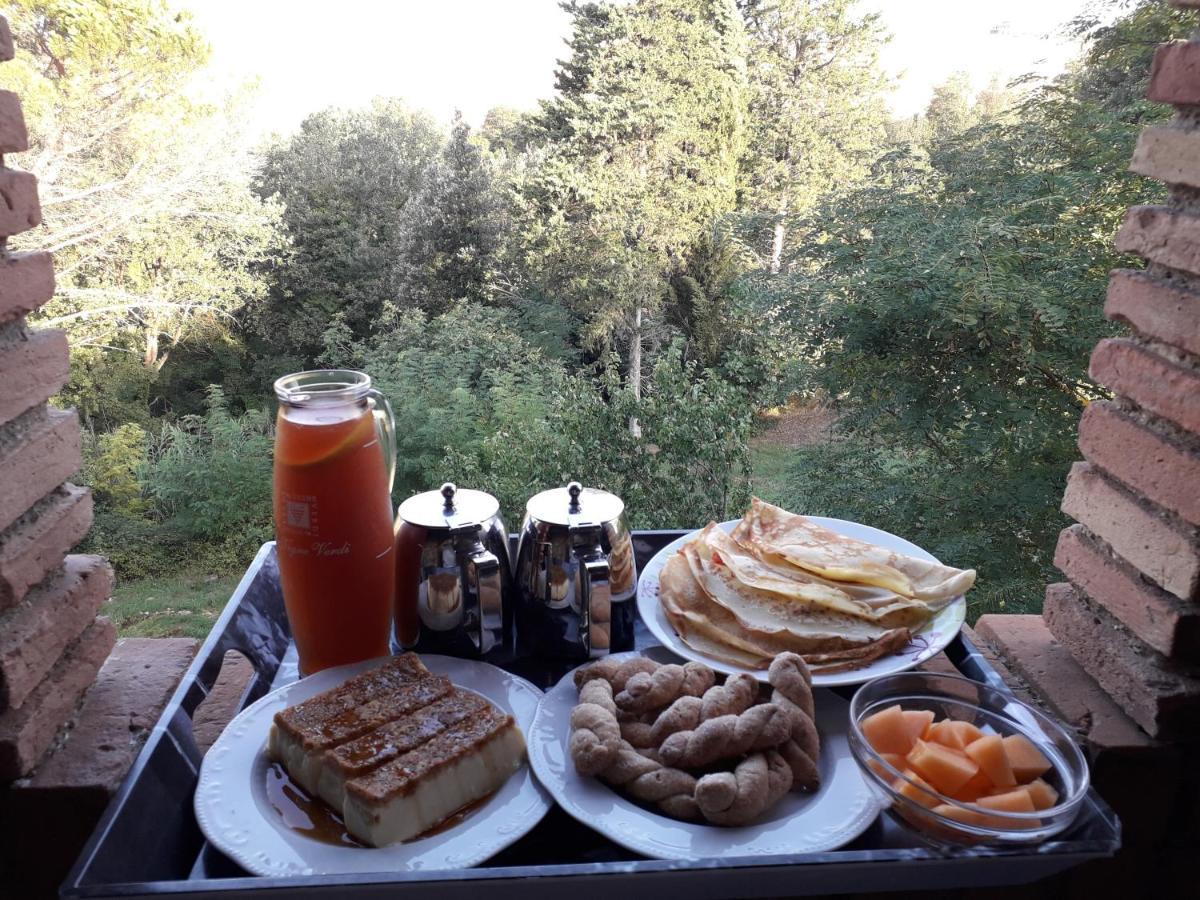 Agriturismo Alle Rose Volterra Eksteriør billede