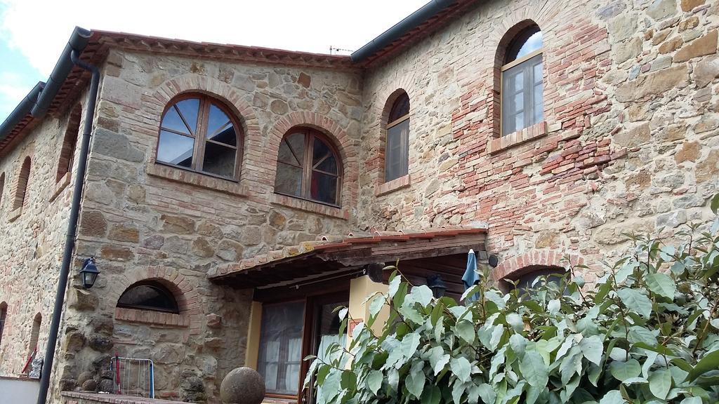 Agriturismo Alle Rose Volterra Eksteriør billede